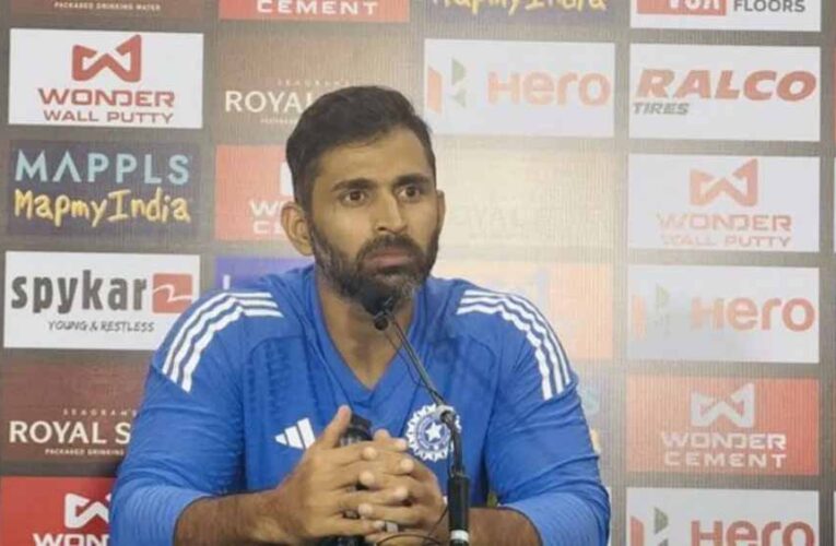 भारत के सहायक कोच ने श्रीलंका से मिली अप्रत्याशित हार का ठीकरा पिच पर फोड़ते हुए कहा काफी स्पिन ले रहा था