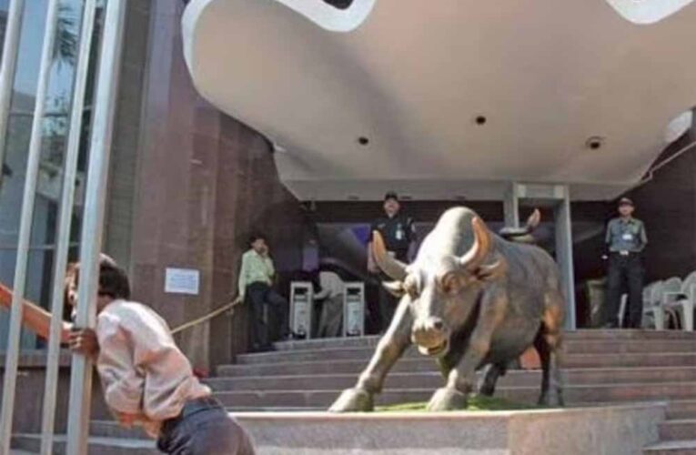 थोड़ा करेक्शन के बावजूद शेयर मार्केट में हरियाली बरकरार, सेंसेक्स-निफ्टी में उछाल