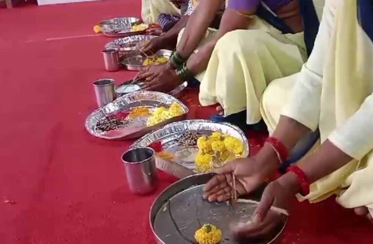 इंदौर की सेंट्रल जेल में पितृ तर्पण का आयोजन, 250 कैदियों ने पूर्वजों को अर्पित की श्रद्धांजलि