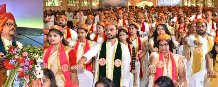 रावतपुरा सरकार विश्वविद्यालय के तृतीय दीक्षांत समारोह में शामिल हुए राज्यपाल