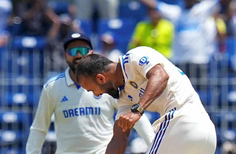 टीम इंडिया के पेसर आकाश दीप ने अपनी टीम के कप्तान रोहित शर्मा की दिल खोलकर तारीफ की