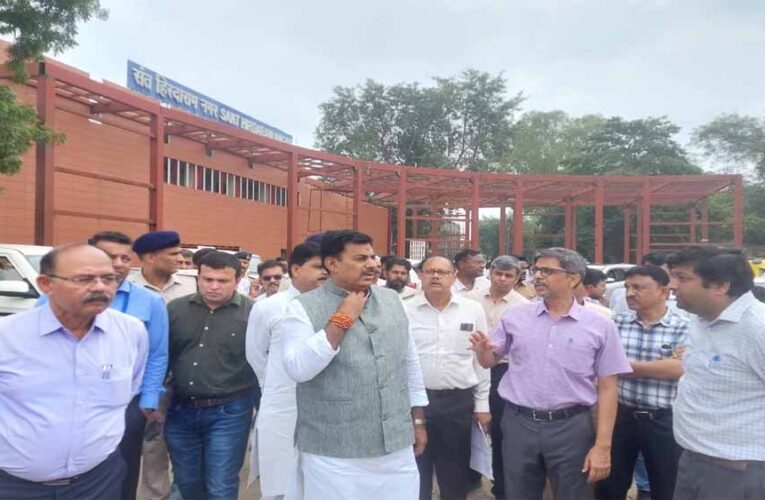 बैरागढ़ फाटक रोड पर निर्माणाधीन फ्लाइओवर का काम इस साल के अंत तक पूरा हो जाएगा, फरवरी 2025 तक शुरू होगा