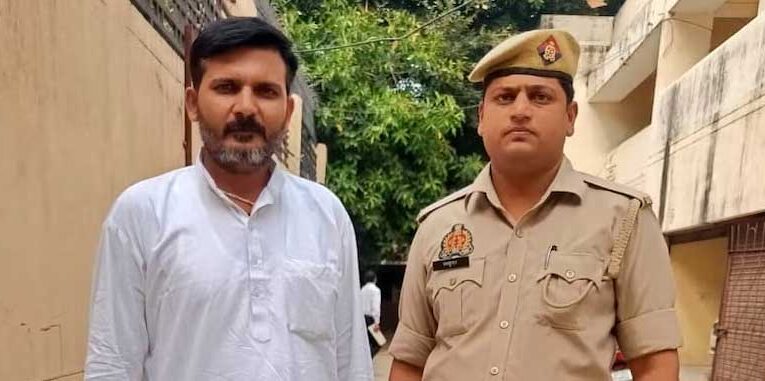 संभल : 5 लाख रुपए की रंगदारी मांगने और धमकी देने के आरोप में कांग्रेस पार्टी के जिलाध्यक्ष को गिरफ्तार