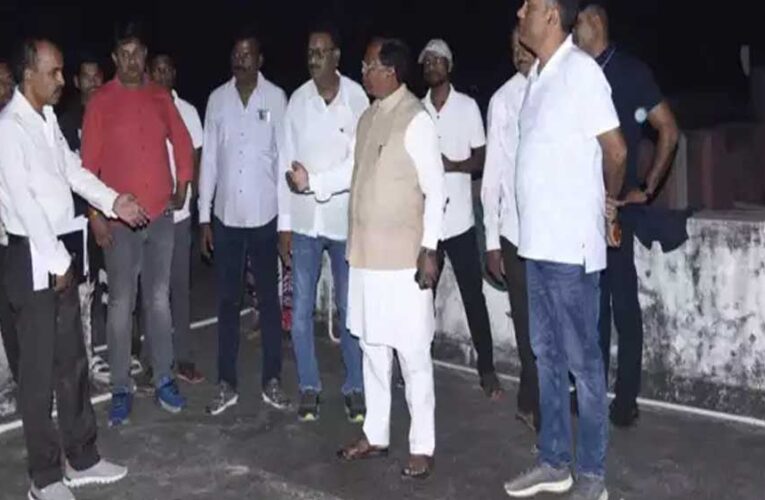 औचक निरीक्षण में छात्रावास पहुंचे कृषि मंत्री, भवन की खराब स्थिति देखकर दिए निर्देश