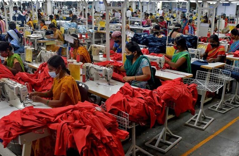 भारतीय परिधान निर्यातकों को वित्त वर्ष 2025 में 9-11 प्रतिशत राजस्व वृद्धि की उम्मीद: इक्रा