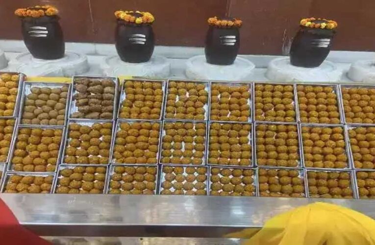 कशी में महालक्ष्मी को लगेगा पांच हजार घरों की रसोई में बना भोग, मंदिरों में अन्नकूट की तैयारी