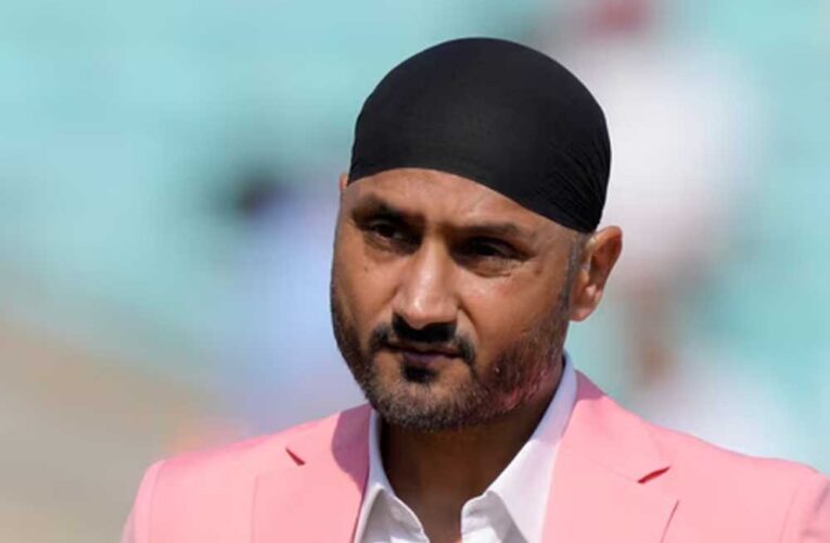 स्पिनरों के खिलाफ आजकल सहज नजर नहीं आते हमारे बल्लेबाज : हरभजन