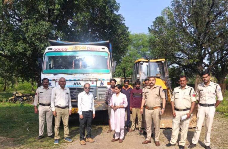 स्लिमनाबाद : तिहारी में अवैध उत्खनन, पुलिस एवं राजस्व अमले की संयुक्त टीम ने की कार्यवाही, एक हाईवा और जेसीबी जब्त