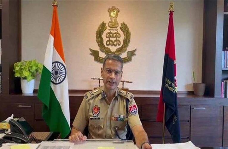 मोगा पुलिस ने गैंगस्टर लक्की पटियाल और लॉरेंस बिश्नोई गैंग के 4 बदमाशों को हथियारों सहित किया गिरफ्तार