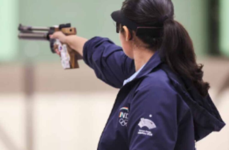 विश्व जूनियर निशानेबाजी चैंपियनशिप: भारत ने पुरुषों की 50 मीटर पिस्टल स्पर्धा में टीम स्वर्ण जीता