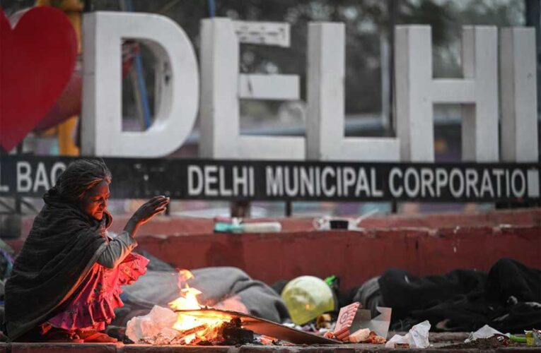 दिल्ली में सुबह और रात में अब हल्की ठंड का अहसास, 20°C से नीचे आया पारा