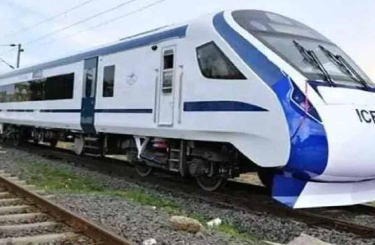 ऊना मुख्यालय के समीप पड़ते बसाल गांव में वंदे भारत ट्रेन पर पथराव की घटना की पुलिस ने जांच शुरू की, 2 कोचों के टूटे शीशे