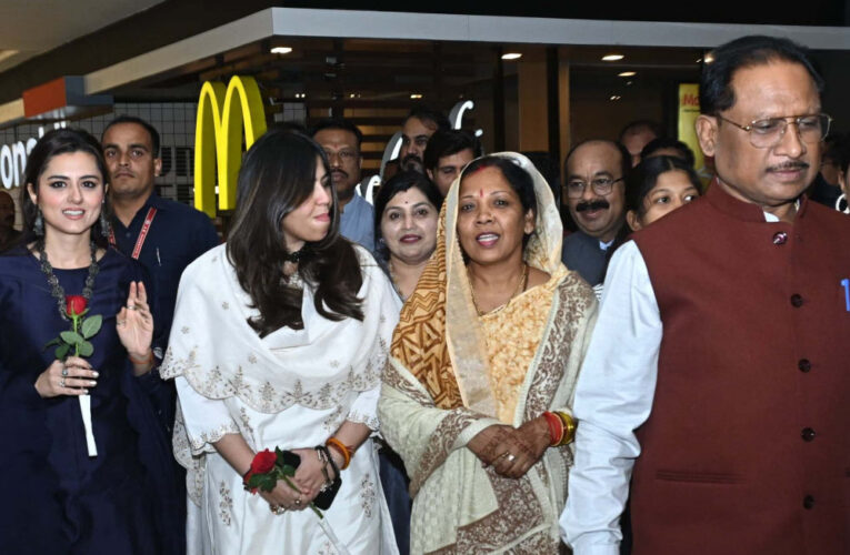 रायपुर : मुख्यमंत्री ने सपरिवार देखी ‘द साबरमती रिपोर्ट’ फिल्म मुख्यमंत्री विष्णु देव साय