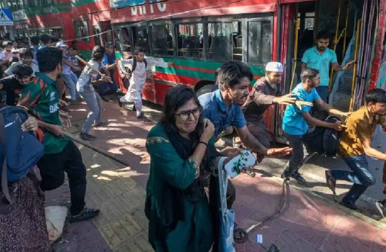 बांग्लादेश में हिंदू परिवार के 4 लोगों की हत्या, गर्भवती महिला को भी नहीं छोड़ा