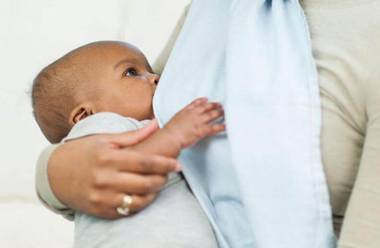 स्तनपान बच्चों और माताओं का मानवाधिकार, नर्स को चाइल्ड केयर लीव देने से किया इनकार, हाईकोर्ट ने लगाई फटकार, दिया ये आदेश