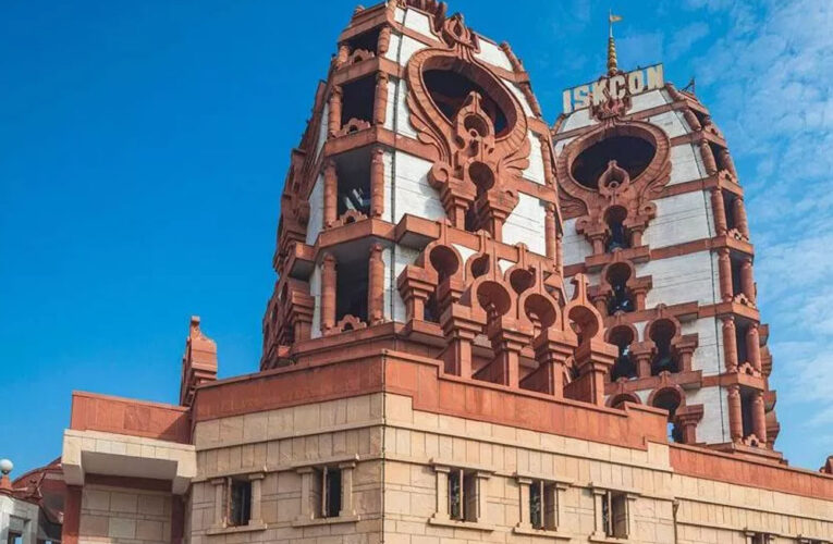 हाईकोर्ट ने खारिज की बांग्लादेश में इस्कॉन मंदिर पर प्रतिबंध लगाने की मांग की खरिज, जानें मामला