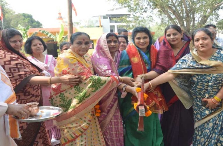 एक करोड़ 24 लाख के सात विकास कार्यों का किया भूमि-पूजन