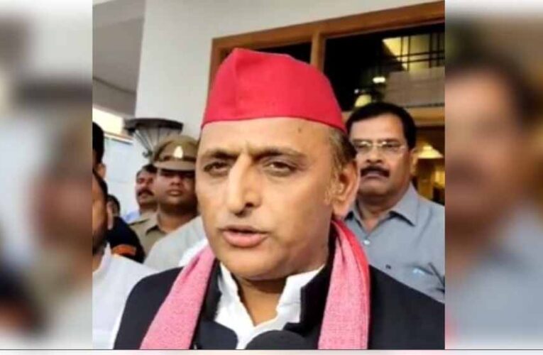 सपा के राष्ट्रीय अध्यक्ष अखिलेश यादव आज वरिष्ठ नेता आजम खान के परिवार से मुलाकात की, कहा, ‘अन्याय हुआ