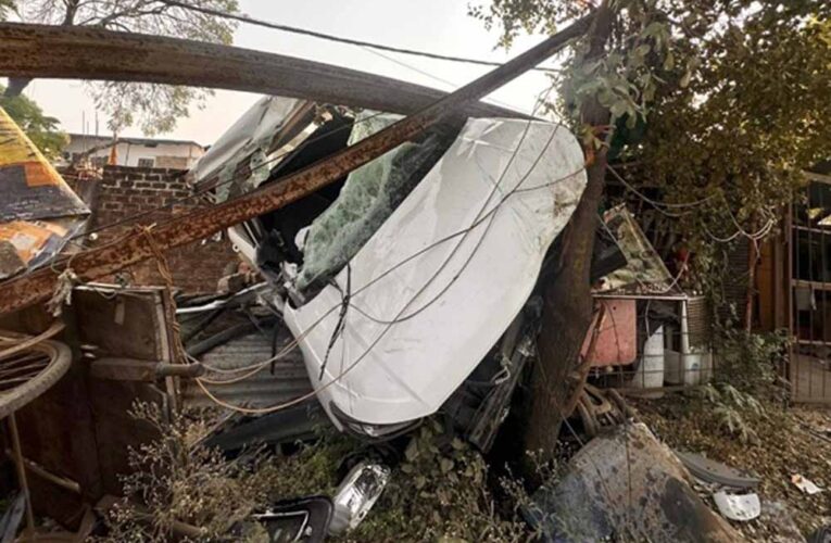 होटल शेरेटन ग्रैंड पैलेस के डायरेक्टर  मनीष तिवारी की देर रात सड़क हादसे में मौत