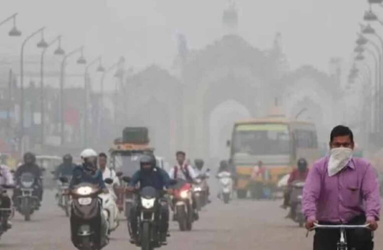 दिल्ली में कम नहीं हो रहा वायु प्रदूषण, 347 दर्ज किया गया औसत एक्यूआई