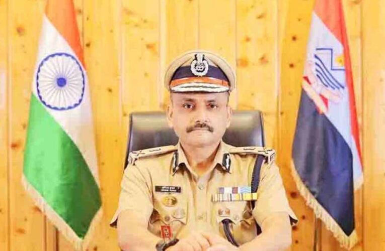 सभी जिला प्रभारियों के डीजीपी ने कसे पेच, दिए बैरियर व सीसीटीवी की निगरानी बढ़ाने के निर्देश