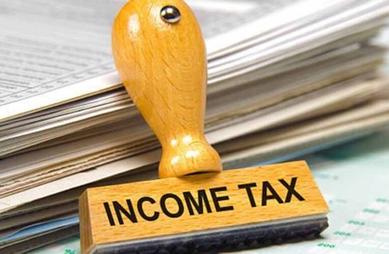 रिफंड के लालच में भरे आयकर रिटर्न पड़ेंगे भारी, अटक सकता है इस वर्ष का रिटर्न, देशभर में होगी सख्ती