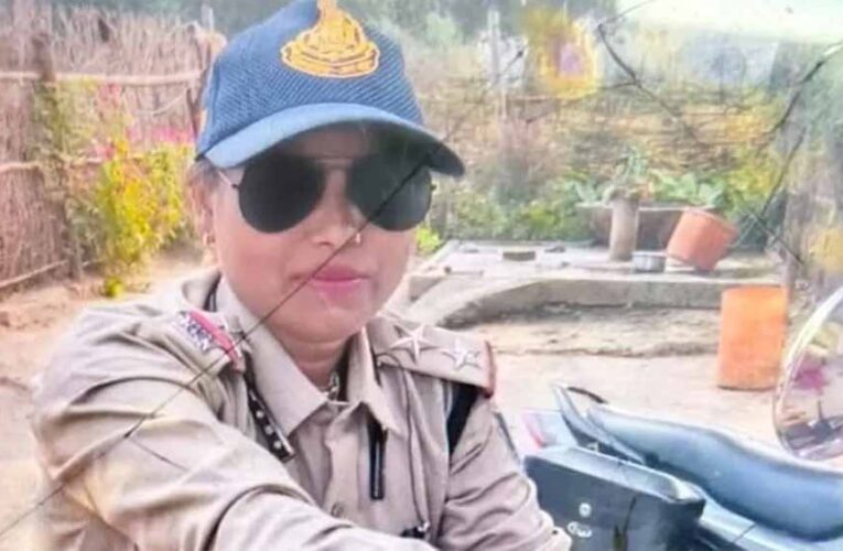 मध्यप्रदेश के सीधी में एक नकली लेडी सिंघम पुलिस के हाथ चड़ी, ठगे 70 हजार