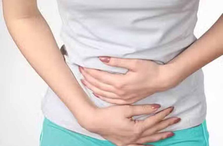 पेट गैस-एसिडिटी निकालने के लिए घर पर बनाएं चूर्ण