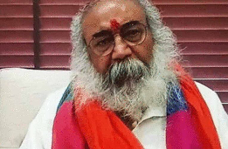 कांग्रेस को अपना ‘दफ्तर’ और ‘झंडा’ भी ‘सपा’ को सौंप देना चाहिए : प्रमोद कृष्णम