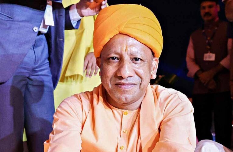 सीएम योगी को जान से मारने की धमकी देने वाली फातिमा खान को मुंबई पुलिस ने किया गिरफ्तार