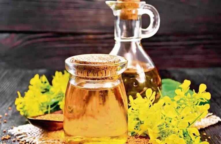 कमाल का ब्यूटी प्रॉडक्ट है सरसों तेल, एलर्जी और ड्राईनेस रखता है दूर