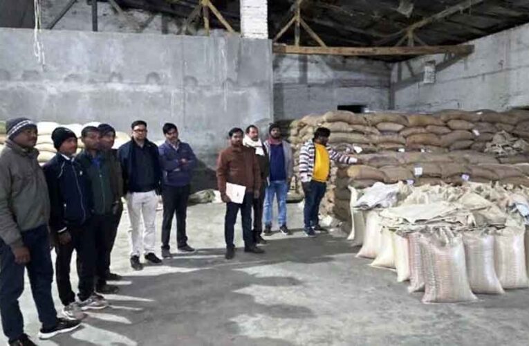 छत्तीसगढ़-रायगढ़ में 6 राइस मिलों पर जिला प्रशासन और खाद्य विभाग की संयुक्त दबिश, दो मिलों को किया सील