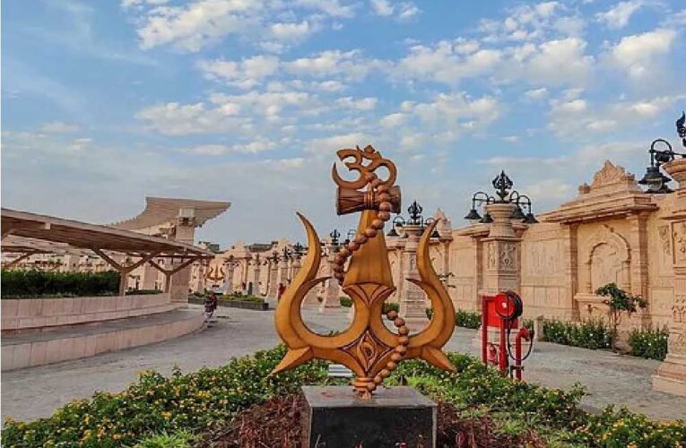 उज्जैन : महाकालेश्वर मंदिर परिसर में बड़ा हादसा, मशीन में फंसा दुपट्टा, महिला की मौत