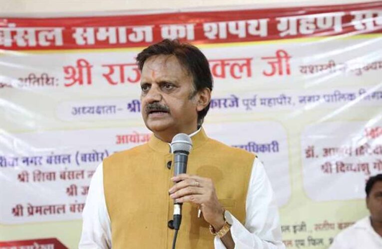 उप मुख्यमंत्री शुक्ल ने विभिन्न निर्माण कार्यों की समीक्षा की