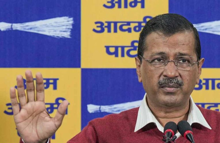 दिल्ली विधानसभा चुनाव के लिए आप पार्टी के संयोजक अरविंद केजरीवाल ने कांग्रेस के साथ गठबंधन से किया इंकार