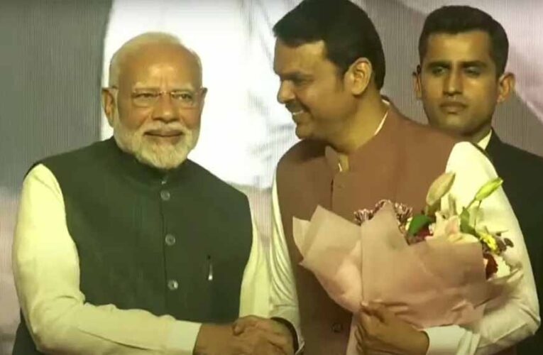 तीसरी बार देवेंद्र फडणवीस महाराष्ट्र के मुख्यमंत्री बने, एकनाथ शिंदे और अजित पवार बने डिप्टी सीएम