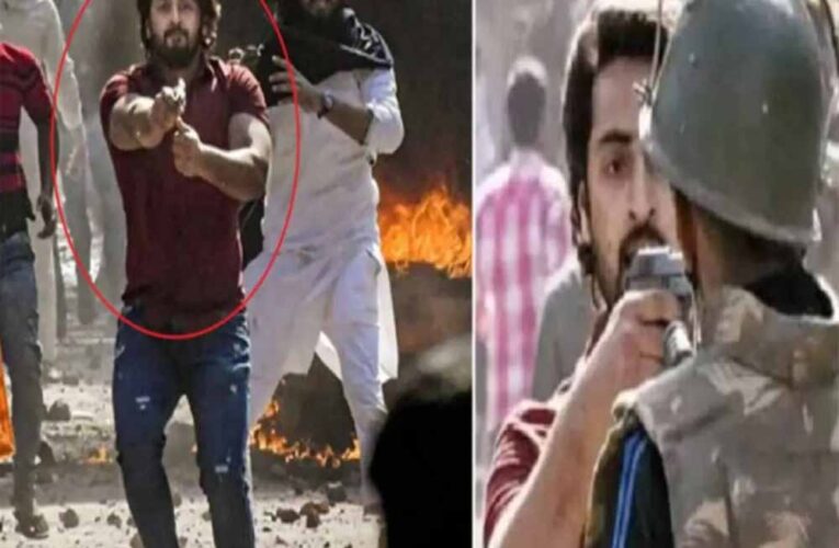 ताहिर हुसैन के बाद दिल्ली दंगों के एक और आरोपी शाहरुख पठान को भी चुनावी मैदान में उतारा जा सकता है