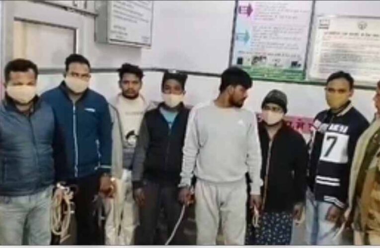संभल में शाही जामा मस्जिद के सर्वे के दौरान हुई हिंसा के मामले में पुलिस की कार्रवाई जारी, सात और आरोपी गिरफ्तार