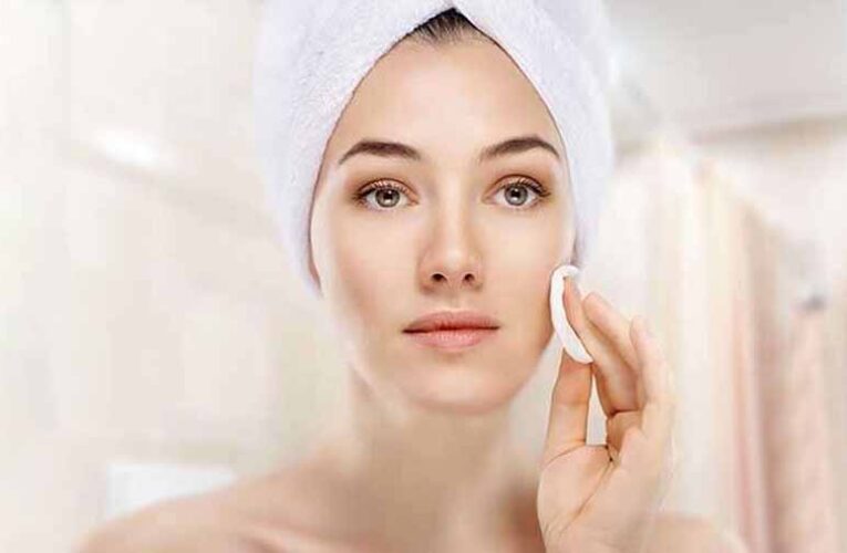 बर्फीली हवाओं से भी नहीं होगा त्वचा का बाल भी बांका, शहनाज हुसैन बता रही 5 कमाल का विंटर स्किन केयर