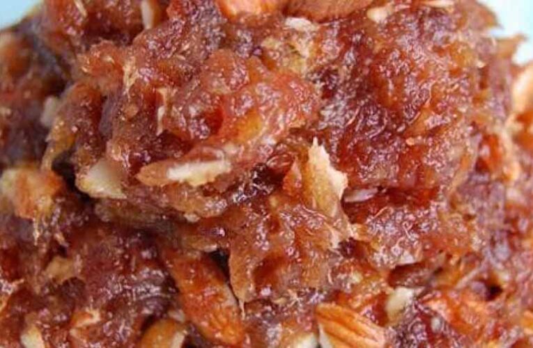 घर पर ही बनाए खजूर का हलवा