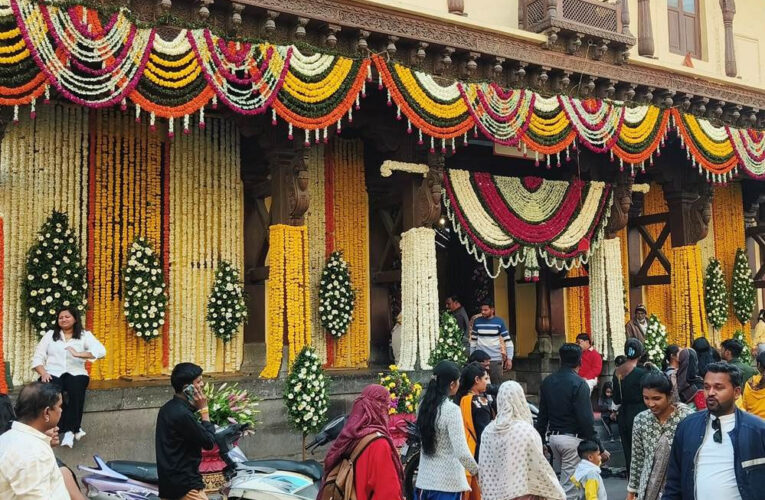 गोपाल मंदिर में शादी का मुद्दा गरमाया, संभागायुक्त ने डिप्टी कलेक्टर सहित दो अधिकारियों को हटाया