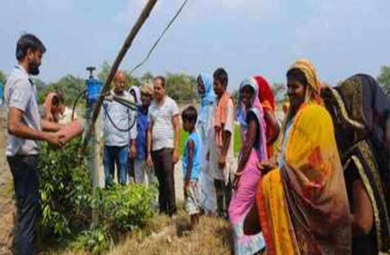 किसानों को मिल रहा है कृषक प्रशिक्षणों का लाभ