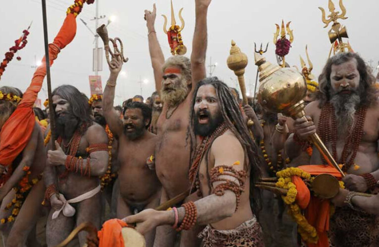 प्रयागराज में 13 अखाड़ों के शिविर में महामंडलेश्‍वर की परीक्षा, 104 अभ्‍यर्थी फेल