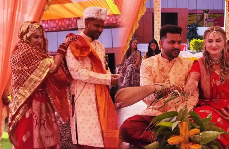 खंडवा के सारंग और पोलैंड की पॉलिना ने किया प्रेम विवाह, जाने क्या है लव स्टोरी