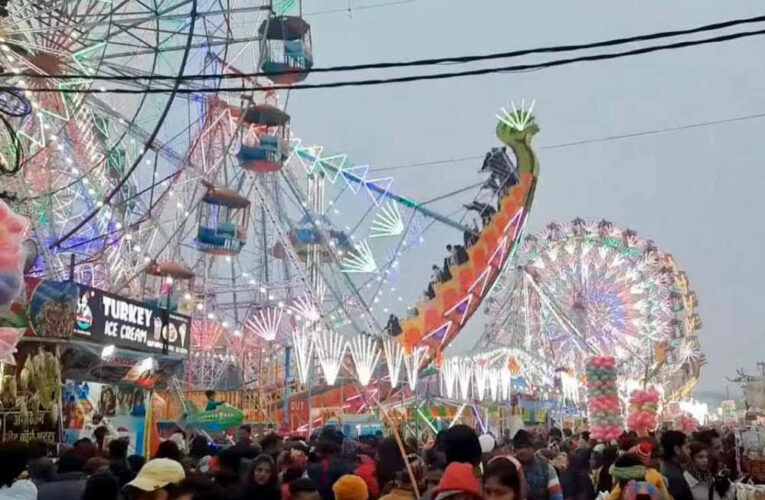 ग्वालियर मेले में अब तक की सबसे महंगी कार बिकी, रोड टैक्स में मिली 32 लाख की छूट