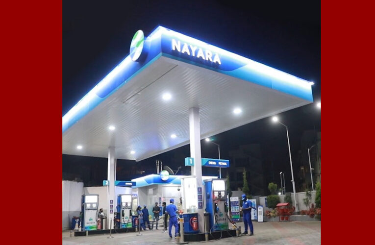 Naira तेल कंपन‍ी ने पेट्रोल-डीजल के रेट 5 रुपये लीटर तक घटाए