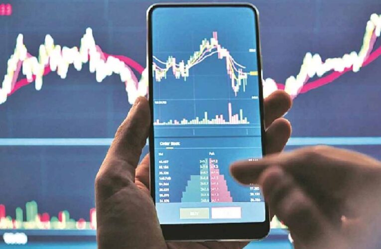 डीमैट खातों की संख्या पहुंची 185 मिलियन के पार