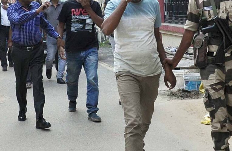 केरल : अवैध रूप से रह रहे 27 बांग्लादेशी गिरफ्तार