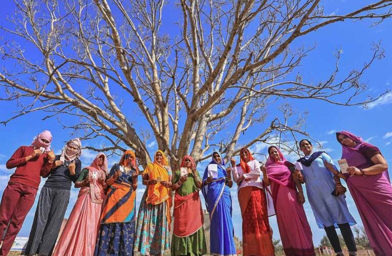 भारत के 14 राज्यों और केंद्र शासित प्रदेशों में महिलाओं की मतदाता संख्या ने पुरुषों को पीछे छोड़ दिया