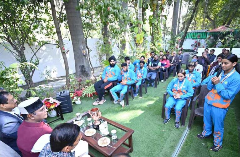 सर्वश्रेष्ठ प्रदर्शन की ओर बढ़ें, स्वर्ण पदक को लक्ष्य बनाएं: मंत्री विश्वास कैलाश सारंग